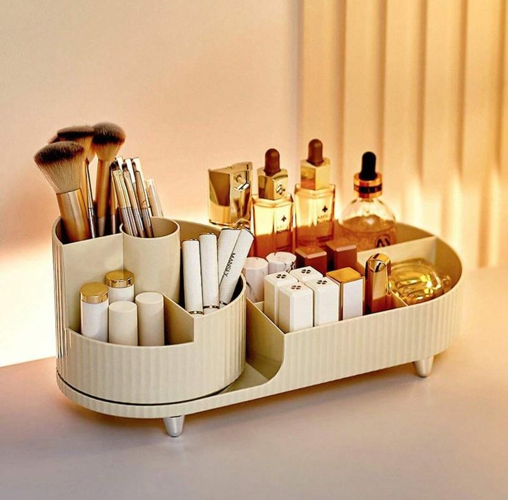 360° Rotating Makeup Organizer – Large Capacity Cosmetic Storage Box for Vanity